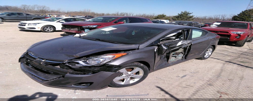 5NPDH4AE9DH368617 2013 HYUNDAI ELANTRA photo no. 2