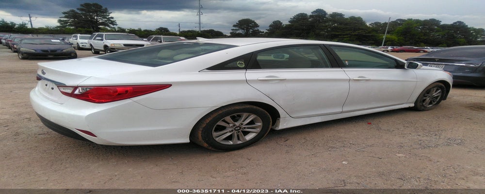 5NPEB4AC1EH908659 2014 HYUNDAI SONATA photo no. 4
