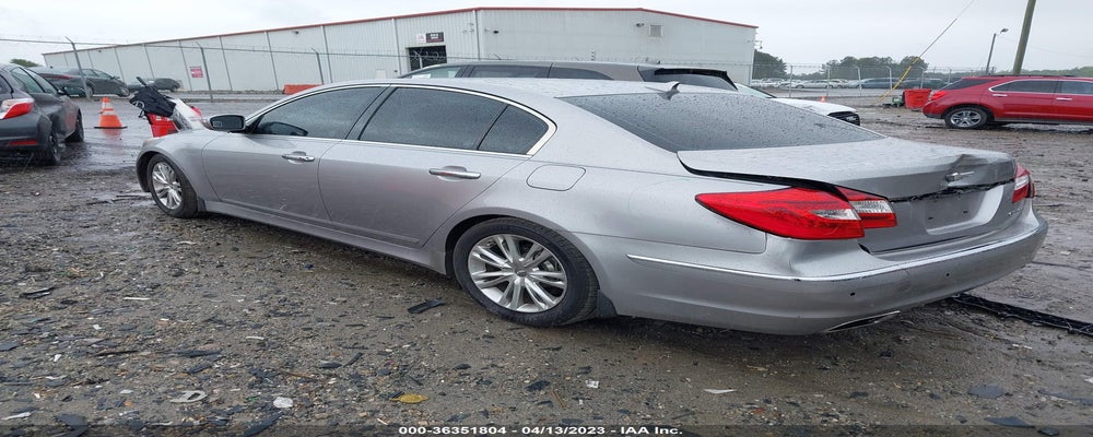 KMHGC4DD5CU204666 2012 HYUNDAI GENESIS photo no. 3
