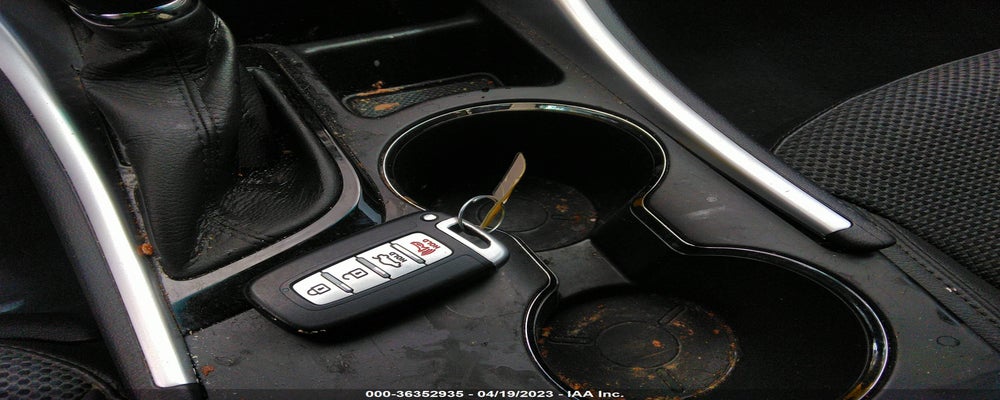 5NPEC4AB0CH367122 2012 HYUNDAI SONATA photo no. 11