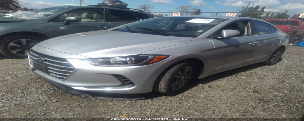 5NPD84LF1JH244018 2018 HYUNDAI ELANTRA photo no. 2