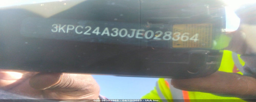 3KPC24A30JE028364 2018 HYUNDAI ACCENT photo no. 9