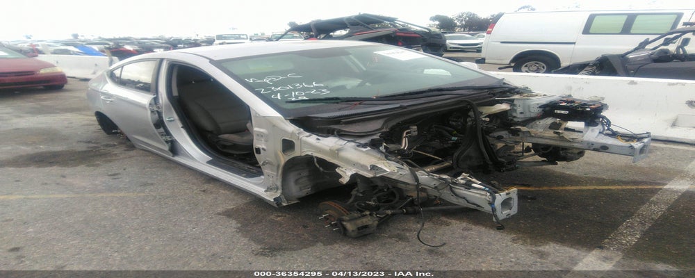 KMHD74LF0HU094322 2017 HYUNDAI ELANTRA photo no. 24