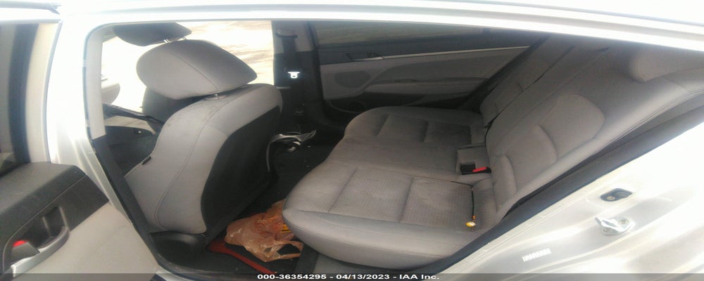 KMHD74LF0HU094322 2017 HYUNDAI ELANTRA photo no. 8