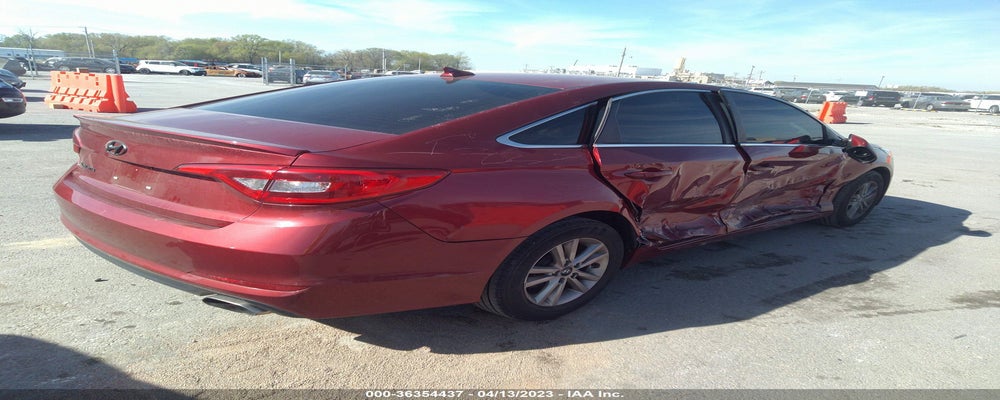 5NPE24AF5GH302410 2016 HYUNDAI SONATA photo no. 4
