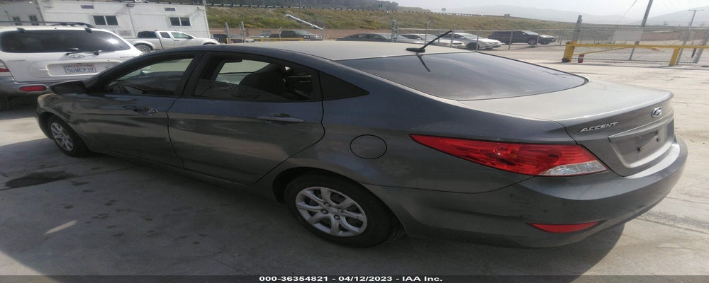KMHCT4AE3DU539423 2013 HYUNDAI ACCENT photo no. 3
