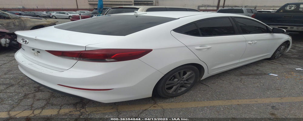 5NPD84LF1JH236517 2018 HYUNDAI ELANTRA photo no. 4