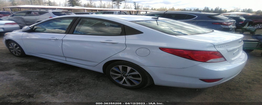 KMHCT4AE1HU376678 2017 HYUNDAI ACCENT photo no. 3