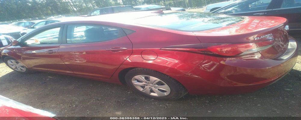 5NPDH4AE1GH701008 2016 HYUNDAI ELANTRA photo no. 3