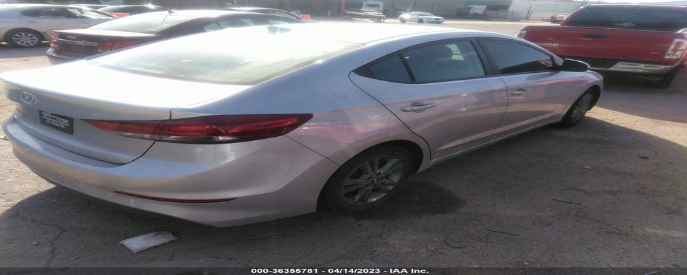 5NPD84LF1HH085821 2017 HYUNDAI ELANTRA photo no. 4