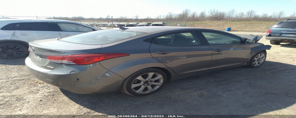 5NPDH4AE9DH414818 2013 HYUNDAI ELANTRA photo no. 4