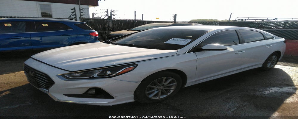 5NPE24AFXJH669228 2018 HYUNDAI SONATA photo no. 2
