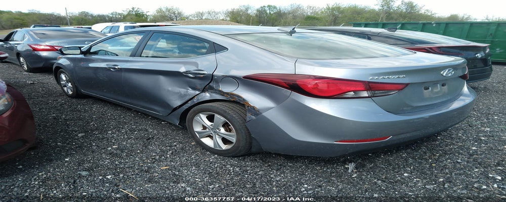 5NPDH4AE6GH689910 2016 HYUNDAI ELANTRA photo no. 3