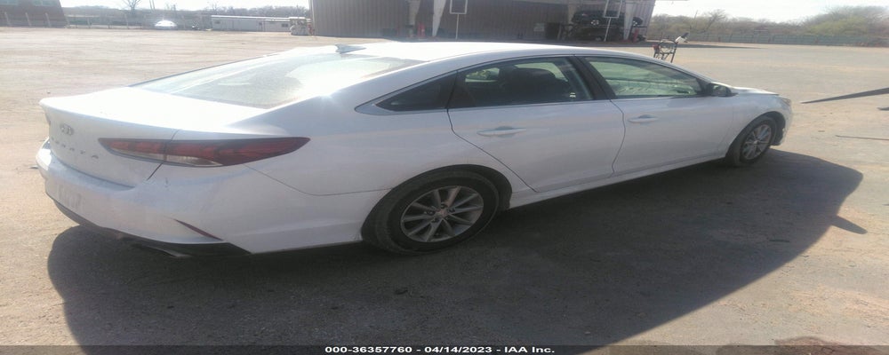 5NPE24AF5JH592316 2018 HYUNDAI SONATA photo no. 4
