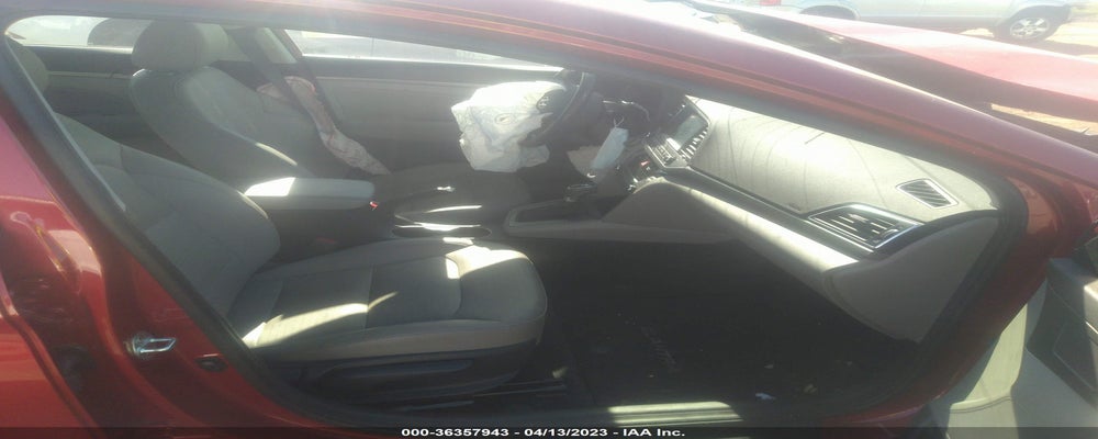 5NPD84LF4HH054353 2017 HYUNDAI ELANTRA photo no. 5