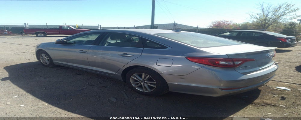 5NPE24AF2FH164744 2015 HYUNDAI SONATA photo no. 3