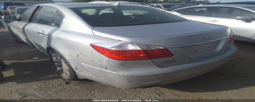 KMHGC4DE6AU075343 2010 HYUNDAI GENESIS photo no. 3