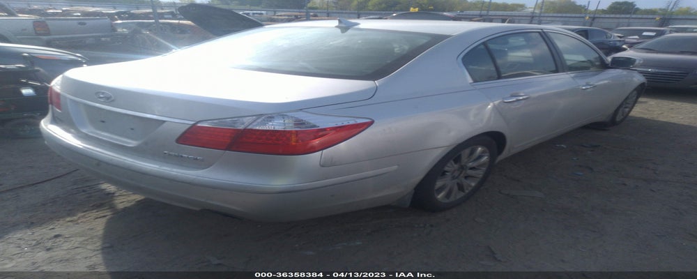 KMHGC4DE6AU075343 2010 HYUNDAI GENESIS photo no. 4