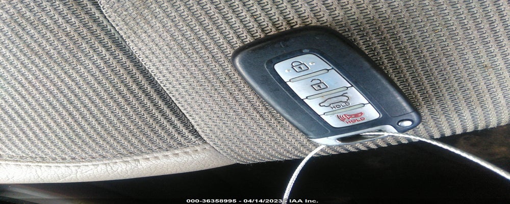 KMHTC6AD8CU066846 2012 HYUNDAI VELOSTER photo no. 11