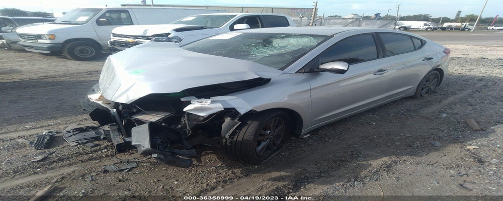 5NPD84LF4JH319312 2018 HYUNDAI ELANTRA photo no. 2