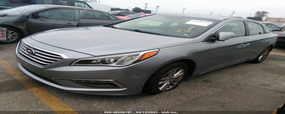 5NPE24AF8FH003511 2015 HYUNDAI SONATA photo no. 2
