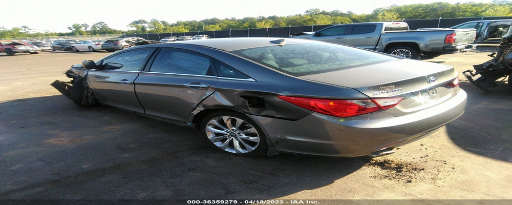 5NPEC4AC3DH648664 2013 HYUNDAI SONATA photo no. 3