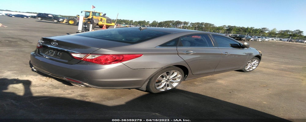 5NPEC4AC3DH648664 2013 HYUNDAI SONATA photo no. 4