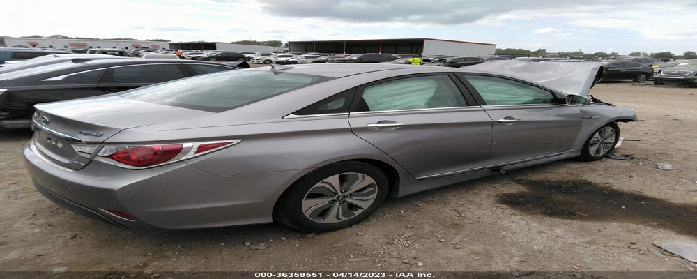 KMHEC4A49DA075359 2013 HYUNDAI SONATA photo no. 4
