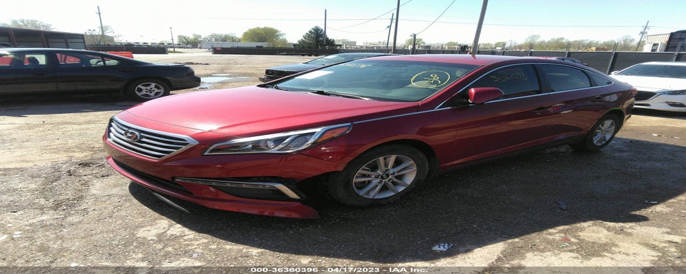 5NPE24AF8FH226390 2015 HYUNDAI SONATA photo no. 2