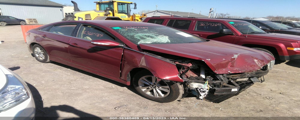 5NPEB4AC3EH899317 2014 HYUNDAI SONATA photo no. 1