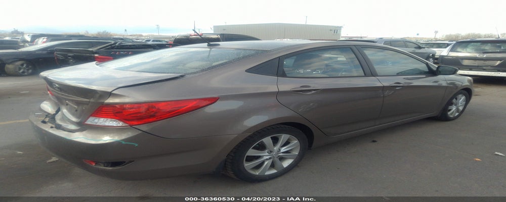 KMHCU4AE8CU228338 2012 HYUNDAI ACCENT photo no. 4