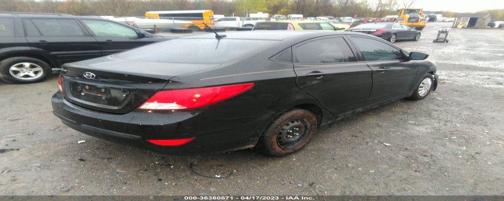 KMHCT4AE5HU327791 2017 HYUNDAI ACCENT photo no. 4