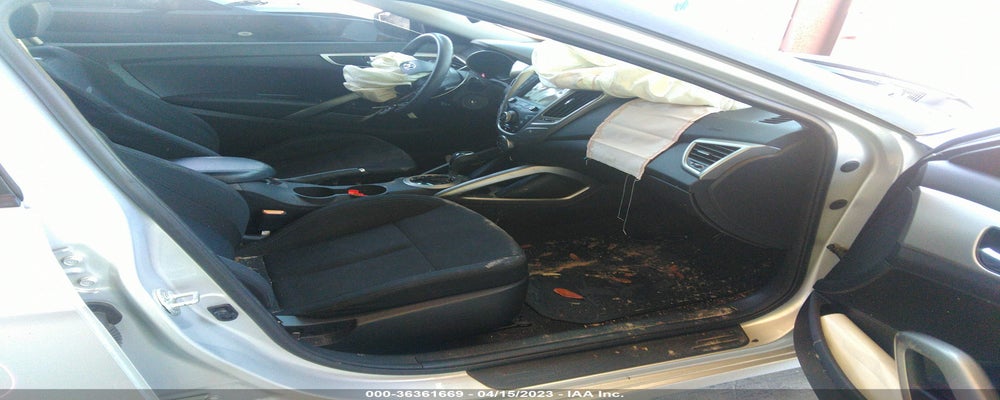 KMHTC6AD8EU183622 2014 HYUNDAI VELOSTER photo no. 5