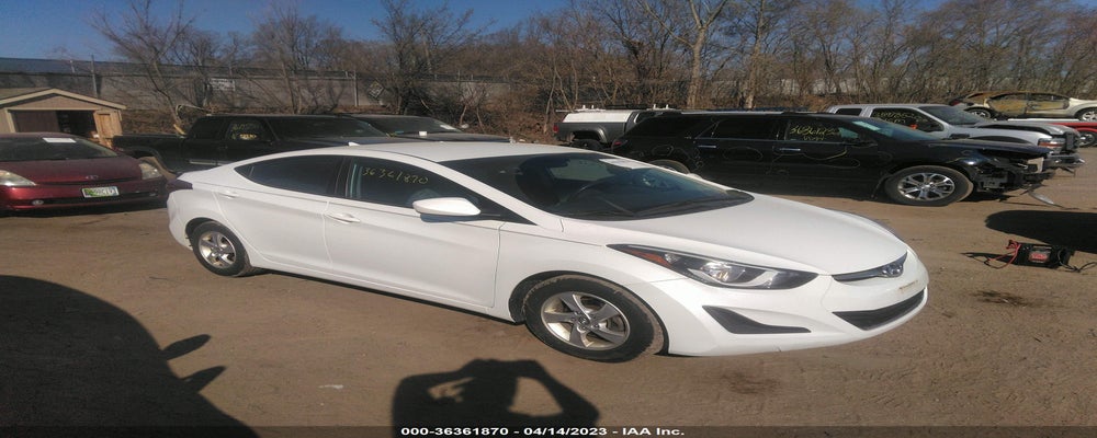 5NPDH4AE9FH565645 2015 HYUNDAI ELANTRA photo no. 9
