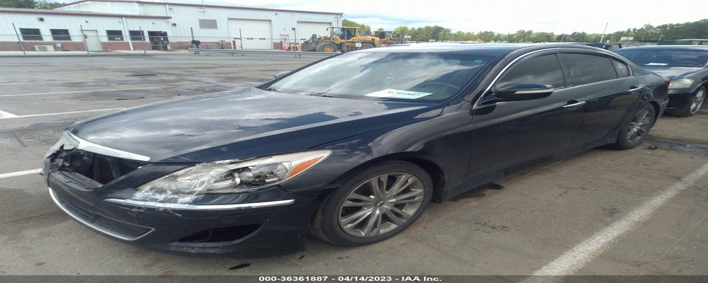 KMHGC4DD0CU167056 2012 HYUNDAI GENESIS photo no. 2