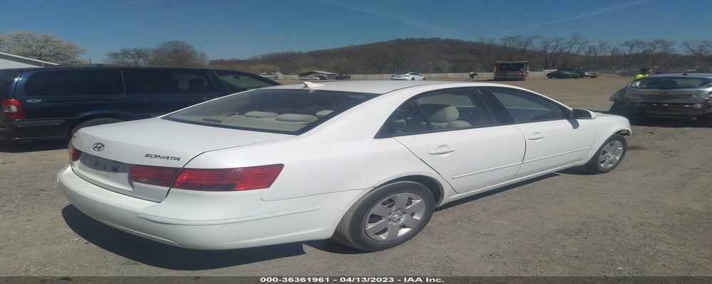 5NPET4AC1AH600379 2010 HYUNDAI SONATA photo no. 4