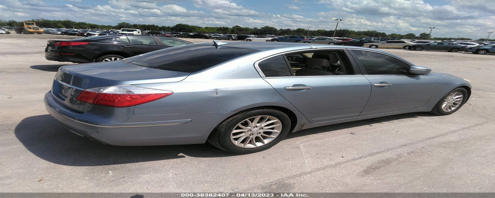 KMHGC4DE7AU089350 2010 HYUNDAI GENESIS photo no. 4