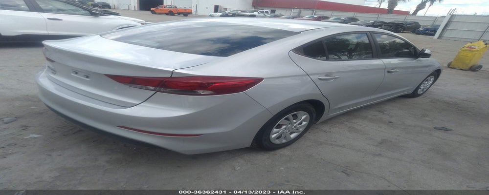 5NPD74LF9JH288769 2018 HYUNDAI ELANTRA photo no. 4