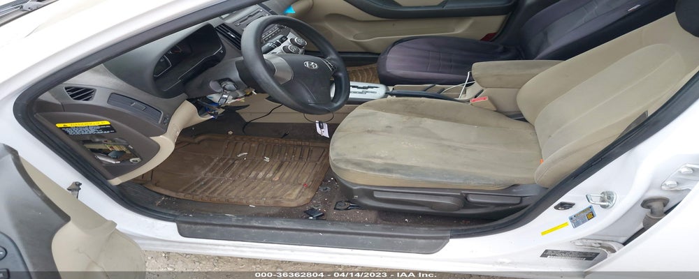 KMHDU4AD6AU852633 2010 HYUNDAI ELANTRA photo no. 5