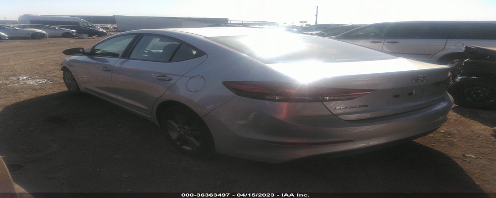 5NPD84LF2JH214011 2018 HYUNDAI ELANTRA photo no. 3