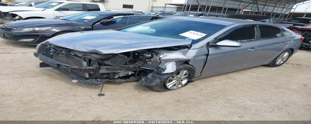 5NPE24AF7HH565323 2017 HYUNDAI SONATA photo no. 2