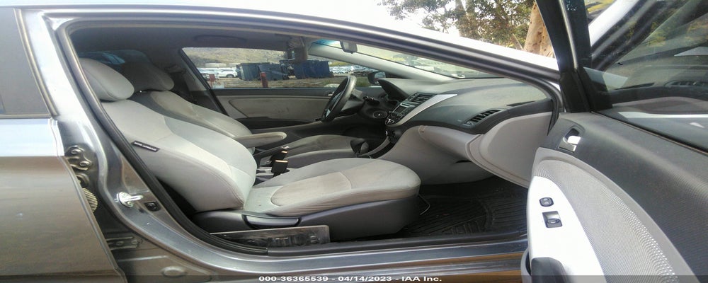 KMHCT4AE6DU524723 2013 HYUNDAI ACCENT photo no. 5