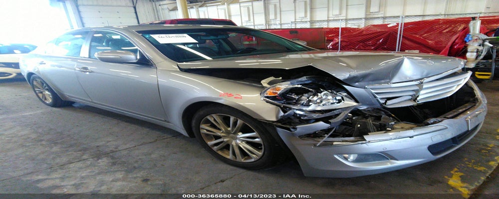 KMHGC4DE9AU101854 2010 HYUNDAI GENESIS photo no. 2