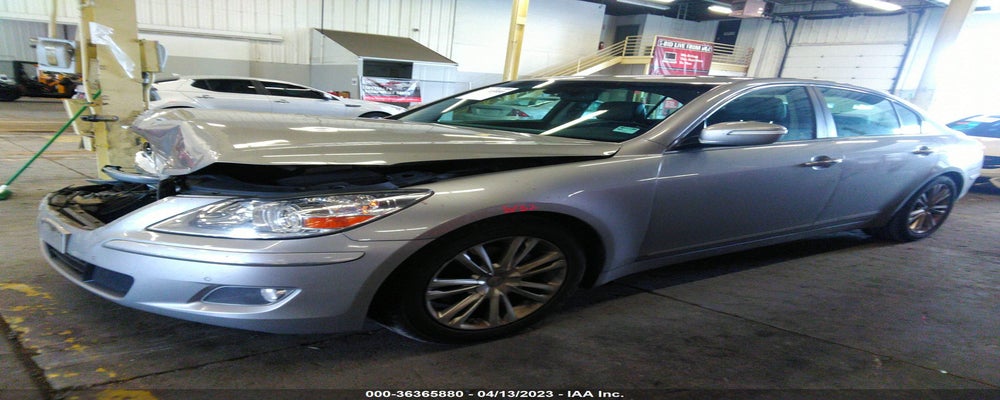 KMHGC4DE9AU101854 2010 HYUNDAI GENESIS photo no. 2