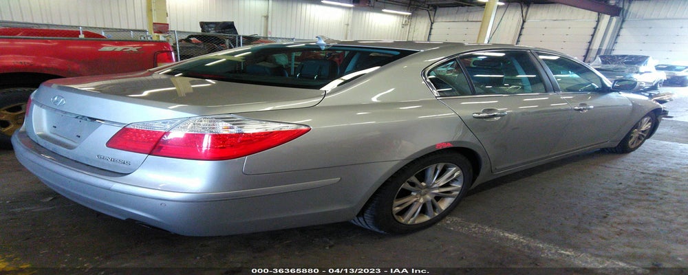 KMHGC4DE9AU101854 2010 HYUNDAI GENESIS photo no. 4