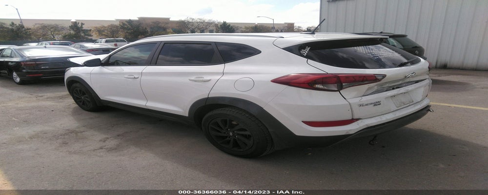KM8J33A21GU133961 2016 HYUNDAI TUCSON photo no. 3