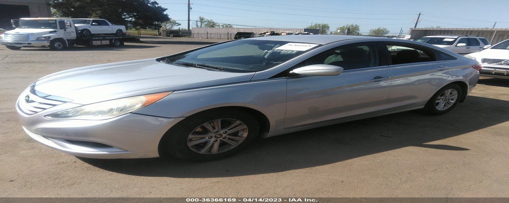 5NPEB4AC8CH424789 2012 HYUNDAI SONATA photo no. 2