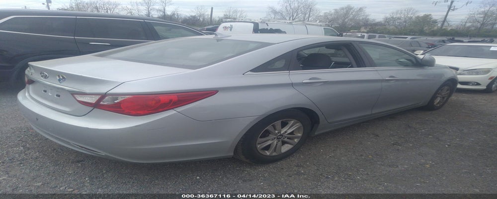 5NPEB4AC6BH135053 2011 HYUNDAI SONATA photo no. 4