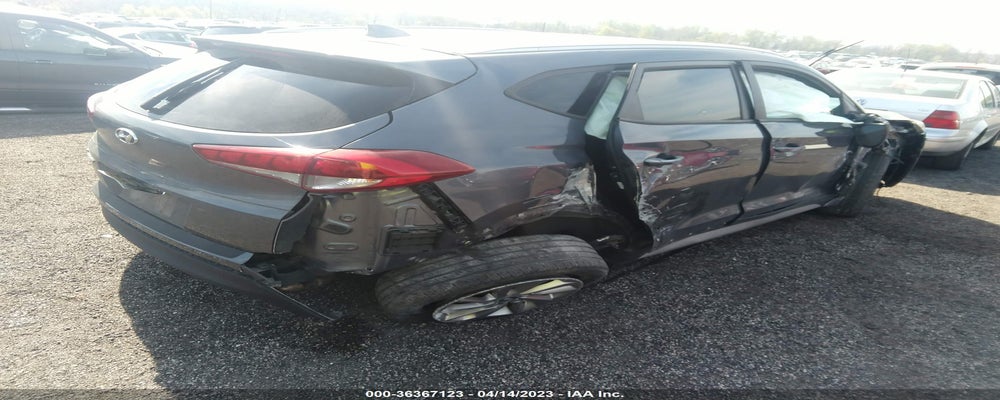 KM8J33A42JU751864 2018 HYUNDAI TUCSON photo no. 4