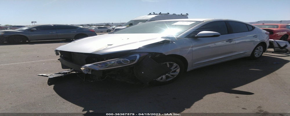KMHD74LF0HU084048 2017 HYUNDAI ELANTRA photo no. 2